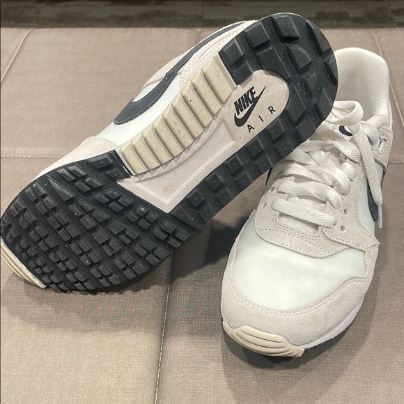 Nike Men\'s Air Golf Shoes Excellent Condition main image 6